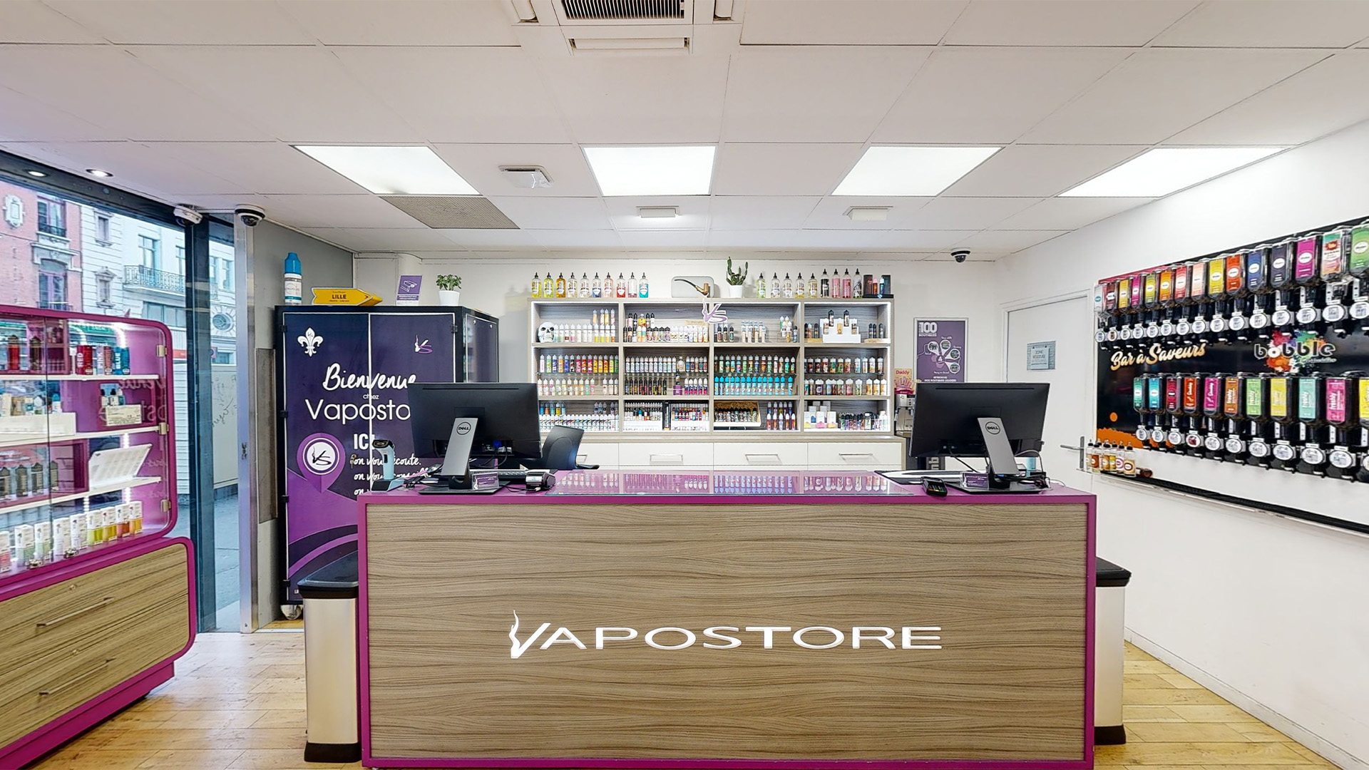 Les vapostores la tendance des magasins de cigarettes électroniques Proche de moi